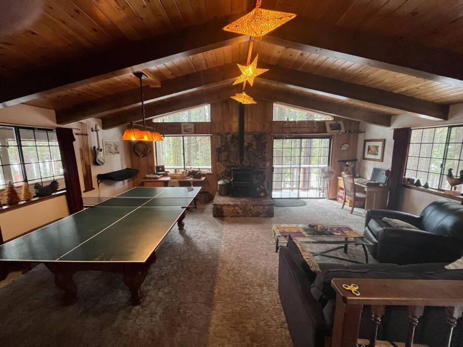 Sweet Retreat: Theater, Pool/Ping-Pong, Quiet! Βίλα Camp Connell Εξωτερικό φωτογραφία